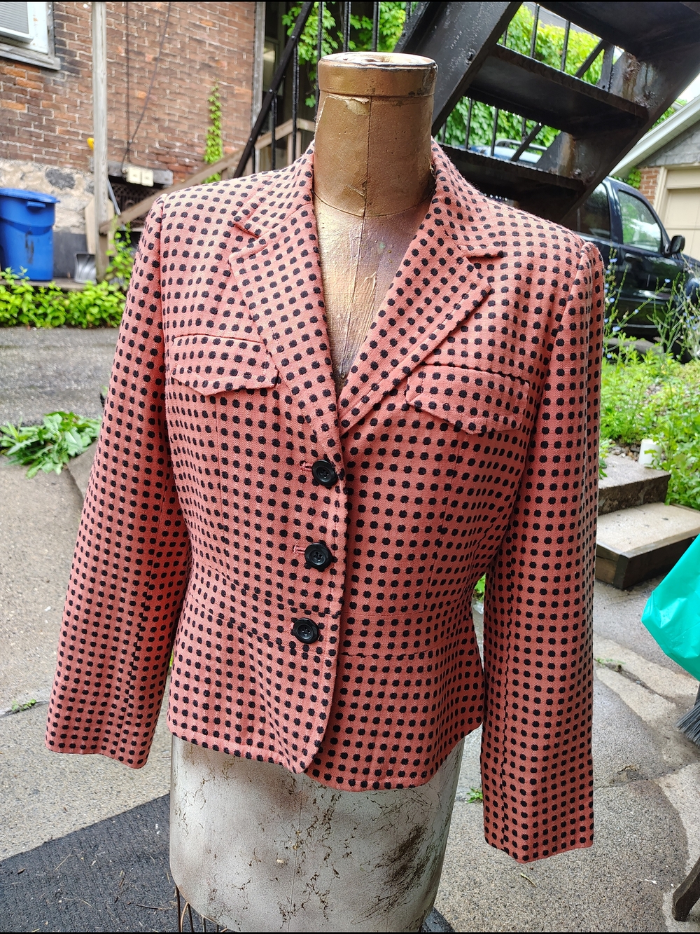 Liz Claiborne Rust Jacket with Black Dot Print - Picture 2 of 4